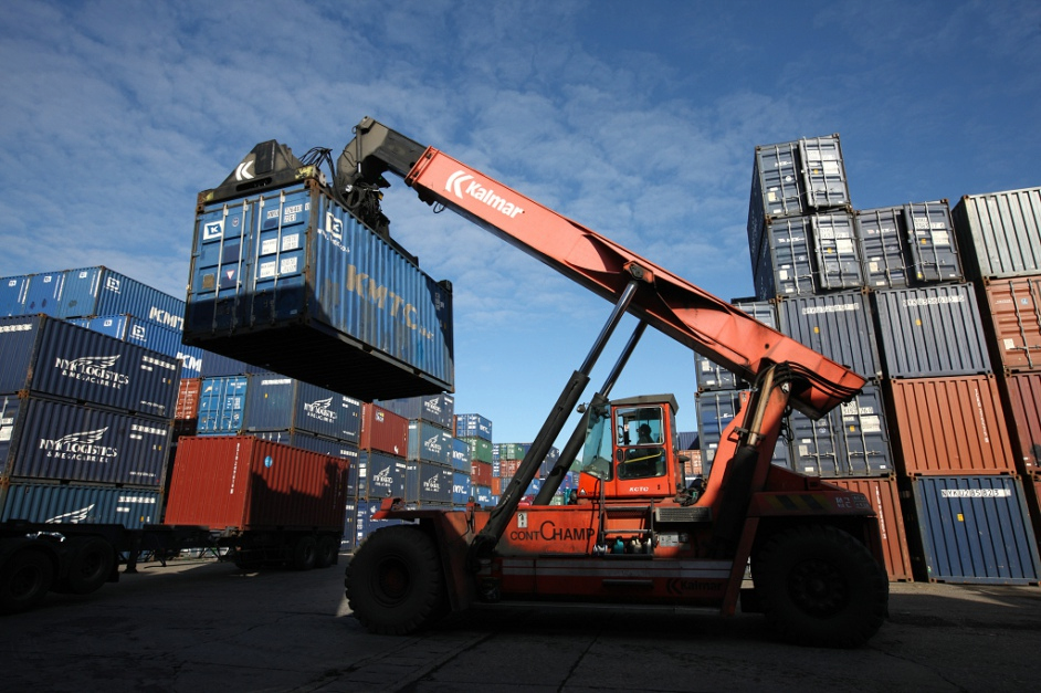 Lusophone exports to Macau jump 78.6 pct in the first four months of 2023 - Vimarsana News